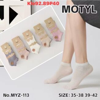 SKARPETY     Paczka: 40 par - 10