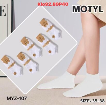 SKARPETY     Paczka: 40 par