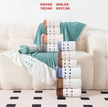 RĘCZNIKI 70x140 cm.  Paczka 12 szt,  mix kolor