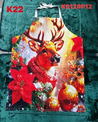 Fartuchy motyw świąteczny  Rozmiar:        55x70 cm Materiał:        100% Polyester Paczka:          12 szt/1 model