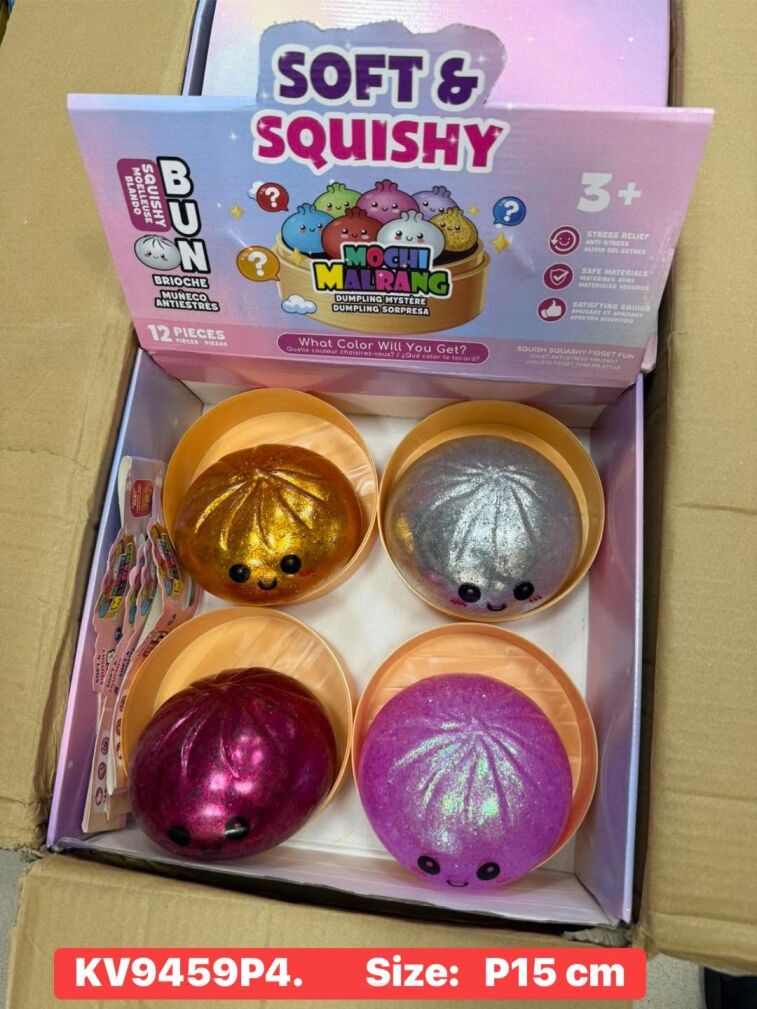 Zabawki squishy        Paczka:     4 szt,   mix