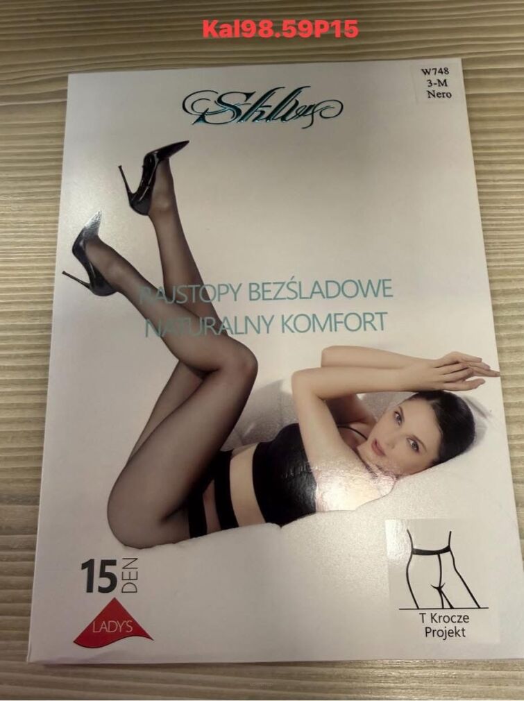 SKARPETY Paczka:    15 par Cena  netto 8 zł