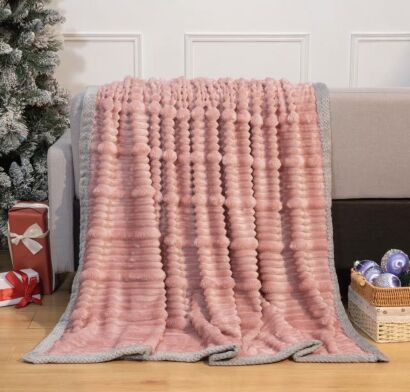 KOCE GRUBY. 300gram    200x220cm        Cena netto 38 zł