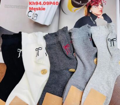 SKARPETY  Paczka: 40 par  Cena netto   3.5;zł 