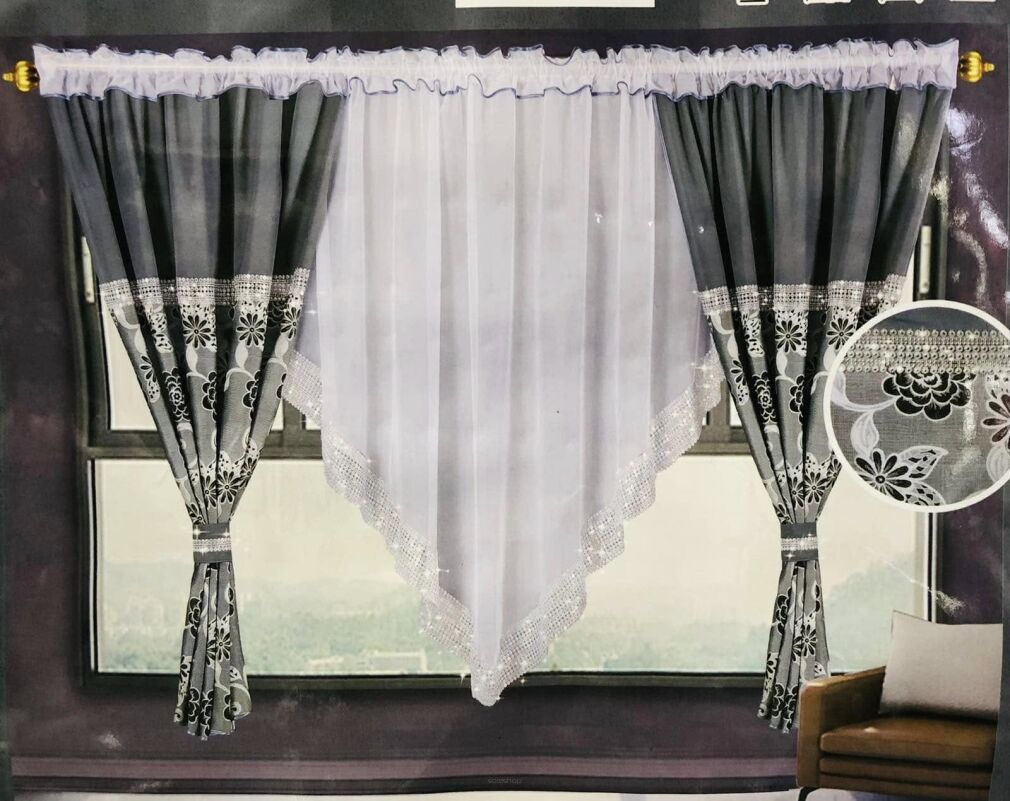 Firanki gotowe 2 in 1   Rozmiar: 160x400cm   Cena: 65 zł   Paczka: 3 szt