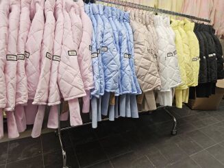 KURTKI    UNI   PACZKA  6 SZT/1MIX - 2