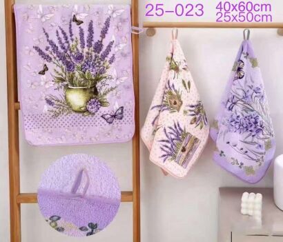 Ścierki mikrofibry  Rozmiar: 40 x 60 cm.  Paczka: 20 szt mix  Cena: 5.5 zł