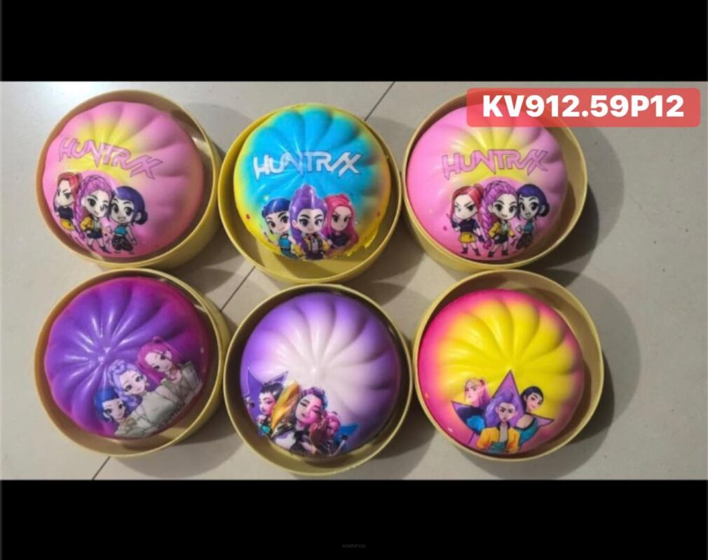 Zabawki squishy     Paczka: 12 szt, mix