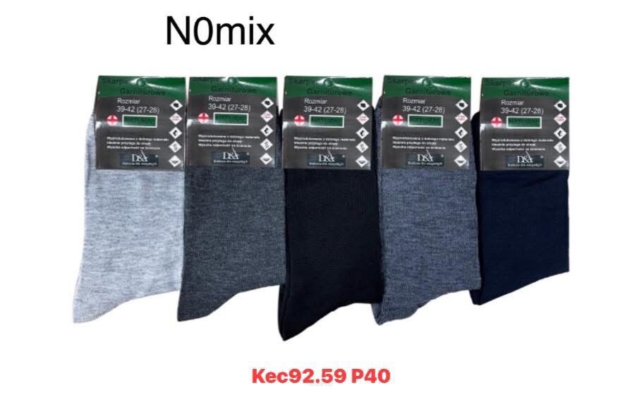 SKARPETY   paczka:    40 par