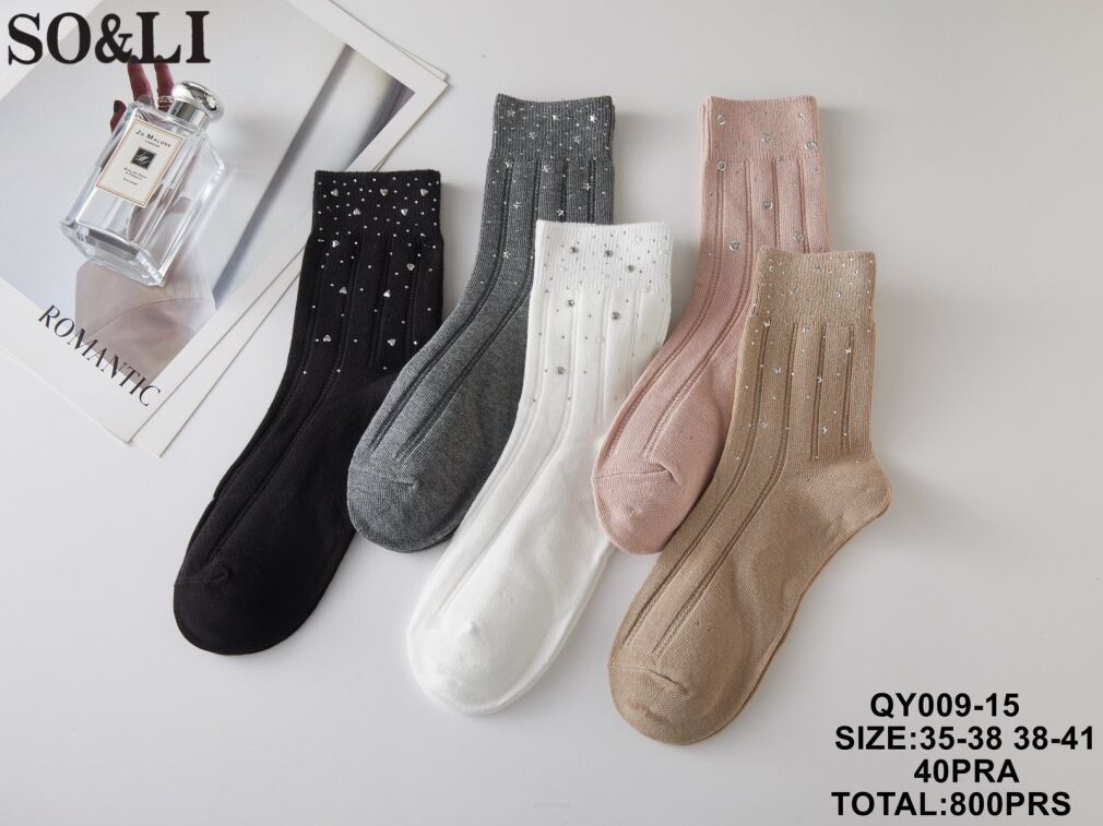 SKARPETY  Paczka: 40 par  Cena:    3.7 zł